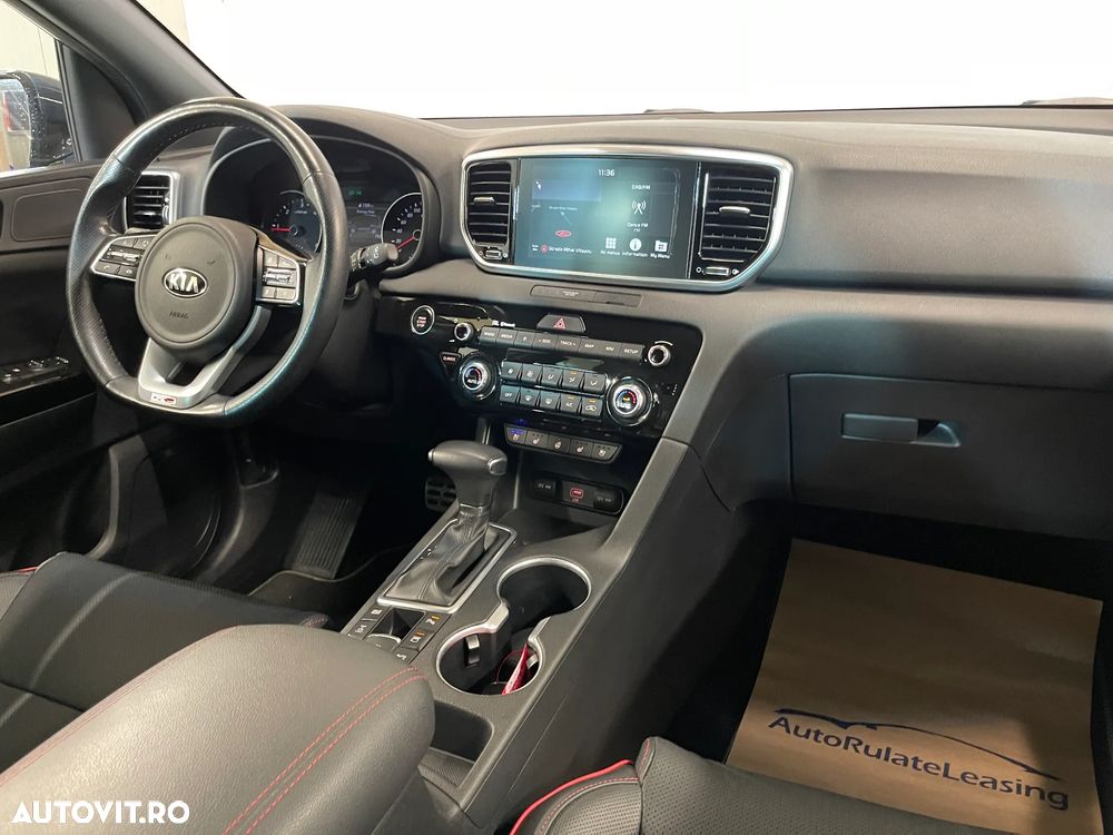 Kia Sportage 2.0 CRDI AWD Eco-Dynamics+ (48V M-H) Aut. GT LINE - 8