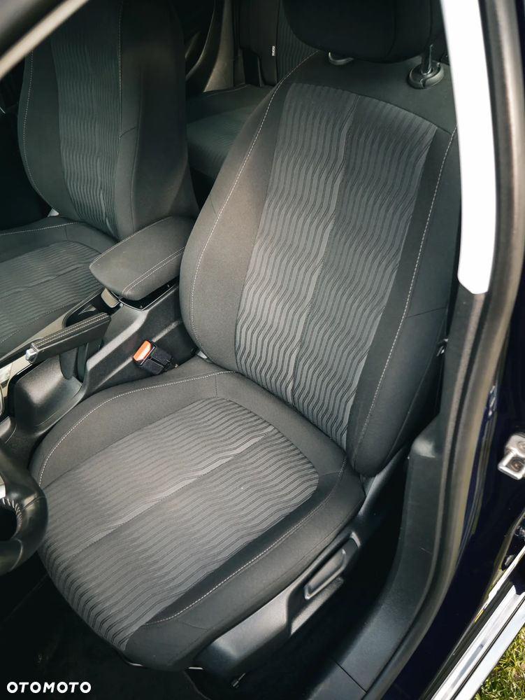 Peugeot 308 - 18