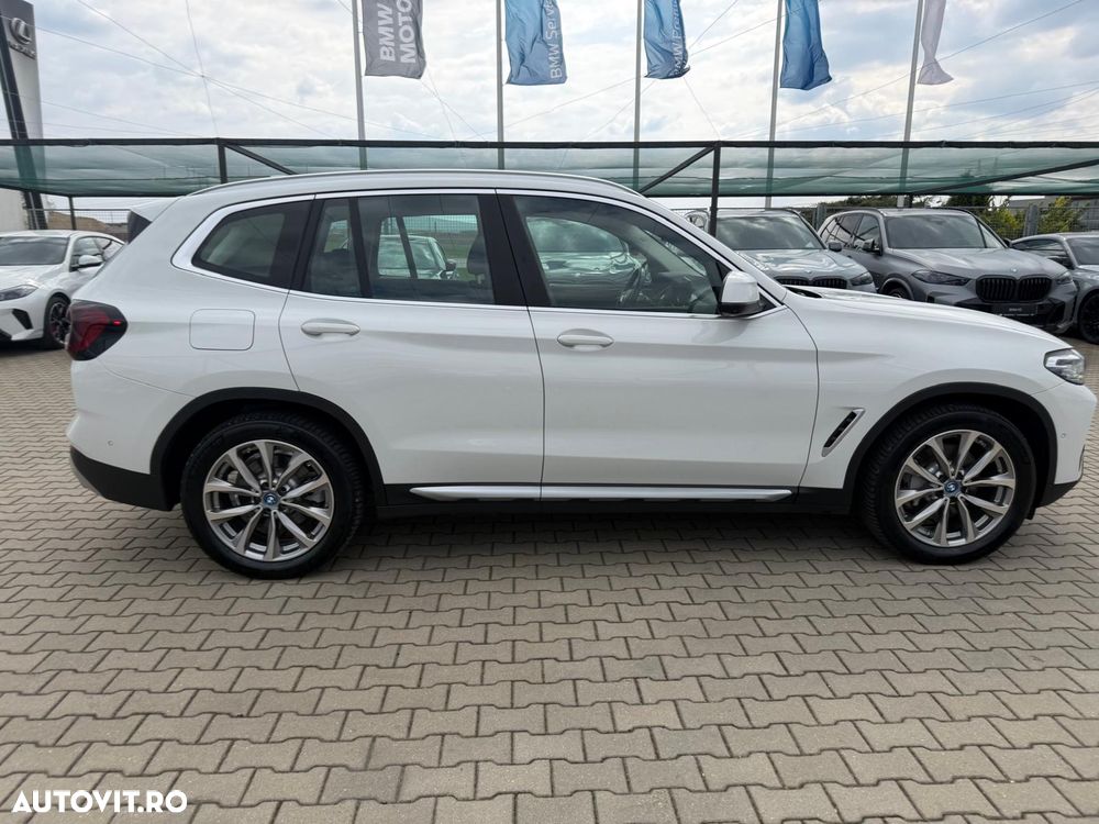 BMW X3 xDrive30e AT PHEV - 6