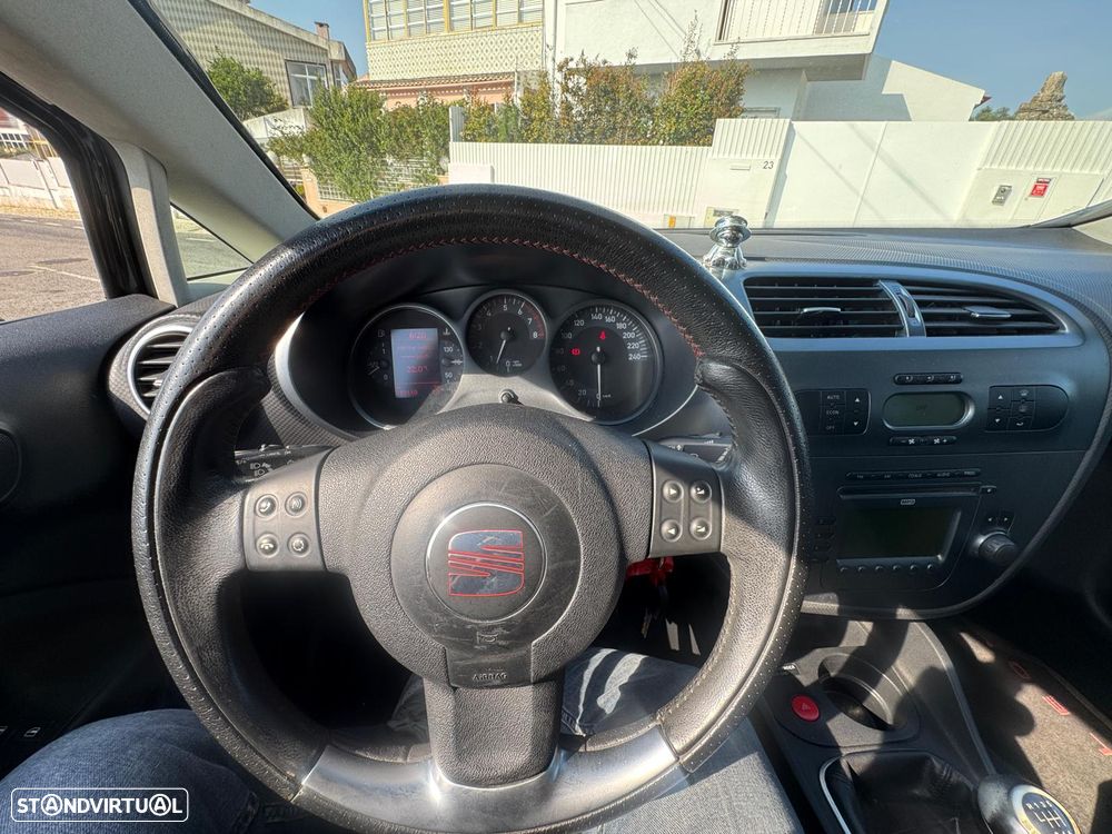 SEAT Leon 1.4 TSI Linea R - 7