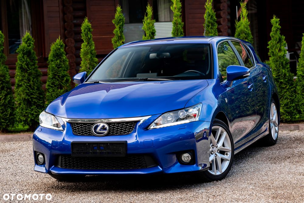 Lexus CT 200h F Sport - 1