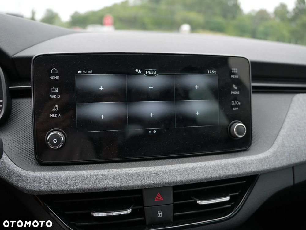 Skoda Scala 1.5 TSI Edition 130 DSG - 32
