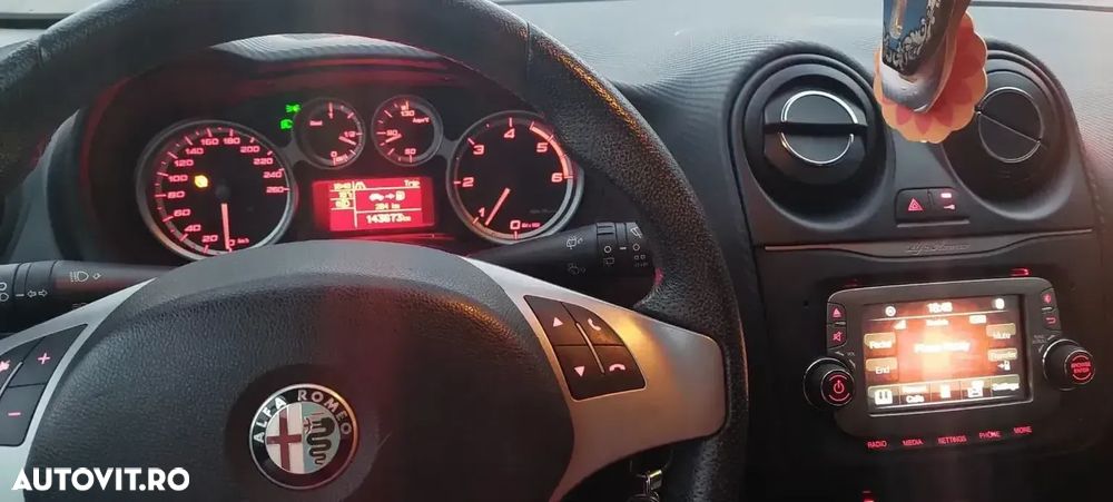 Alfa Romeo Mito - 2