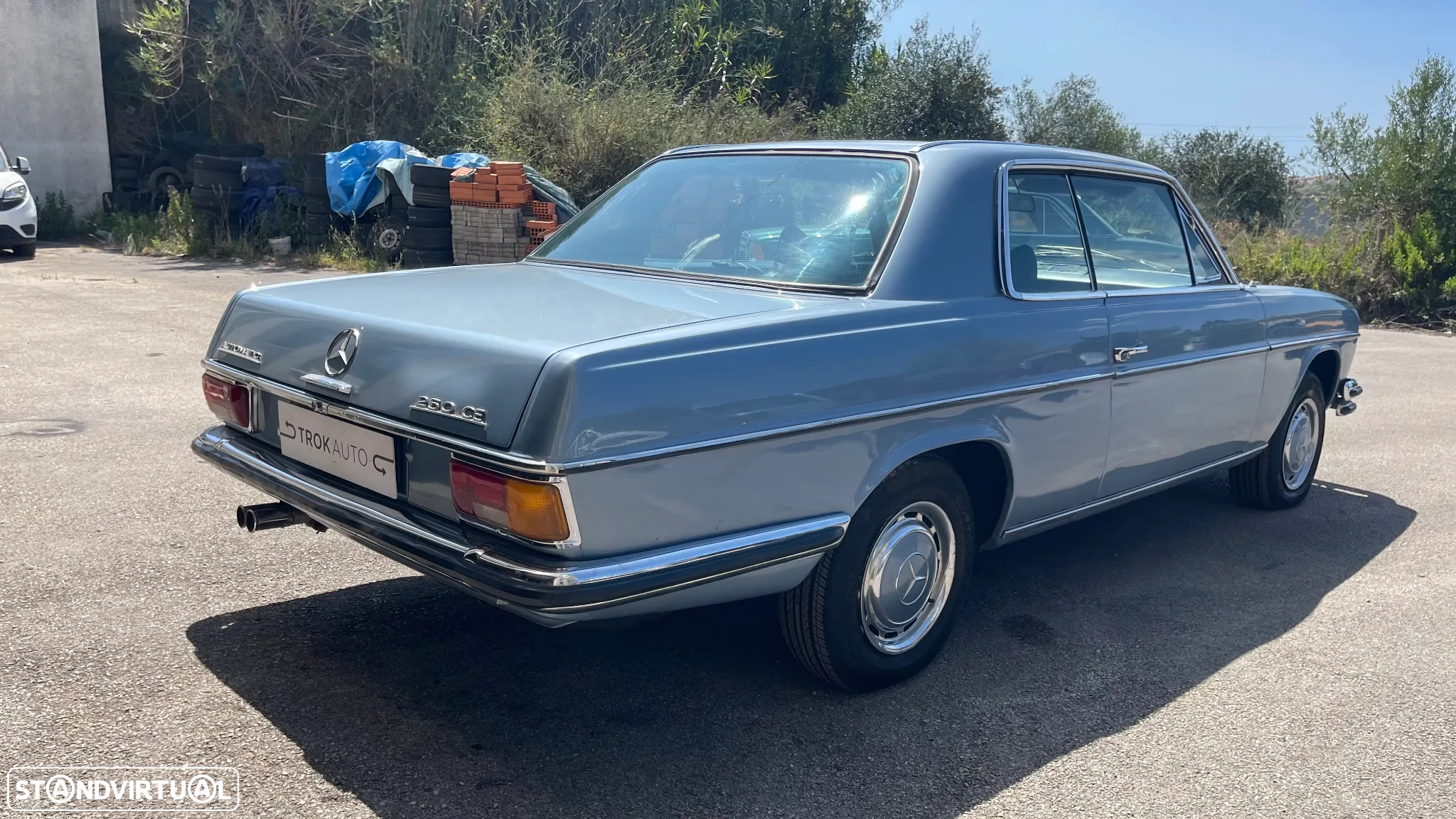 Mercedes-Benz 260 - 13