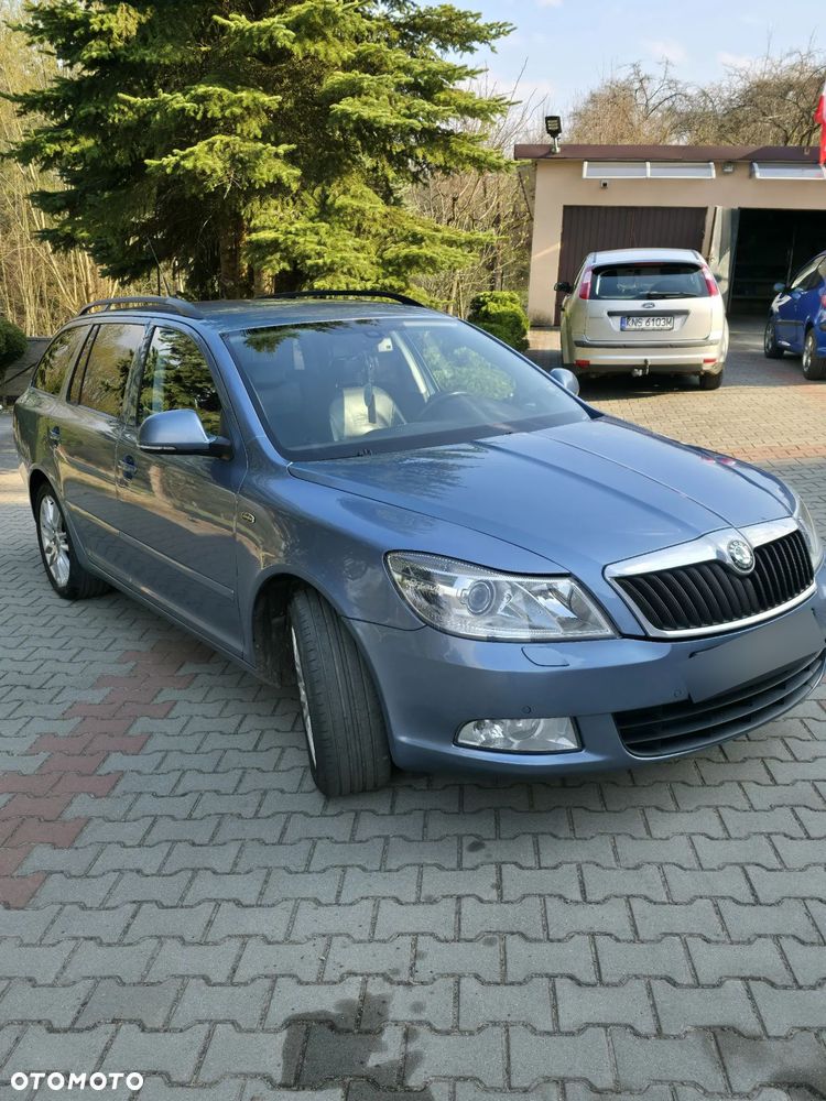 Skoda Octavia 2.0 TDI DPF DSG Laurin & Klement - 4