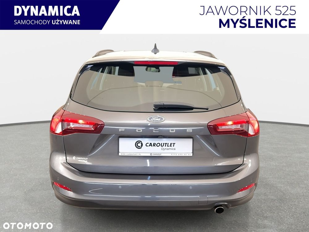 Ford Focus - 8