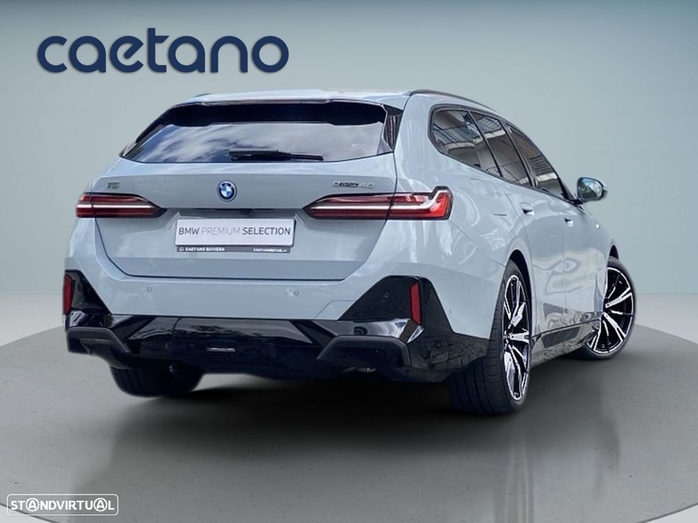 BMW i5 eDrive40 Pack Desportivo M — photo 2