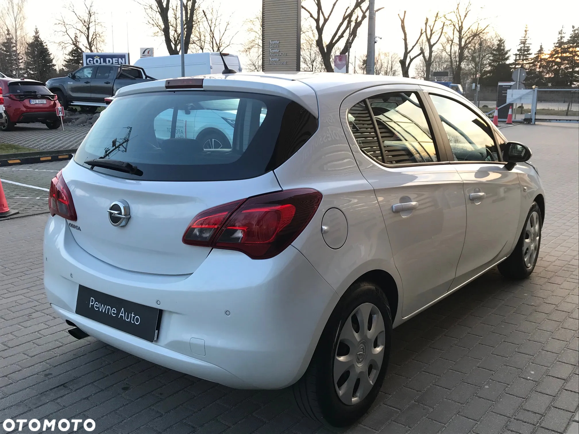 Opel Corsa 1.4 T Enjoy S&S - 6