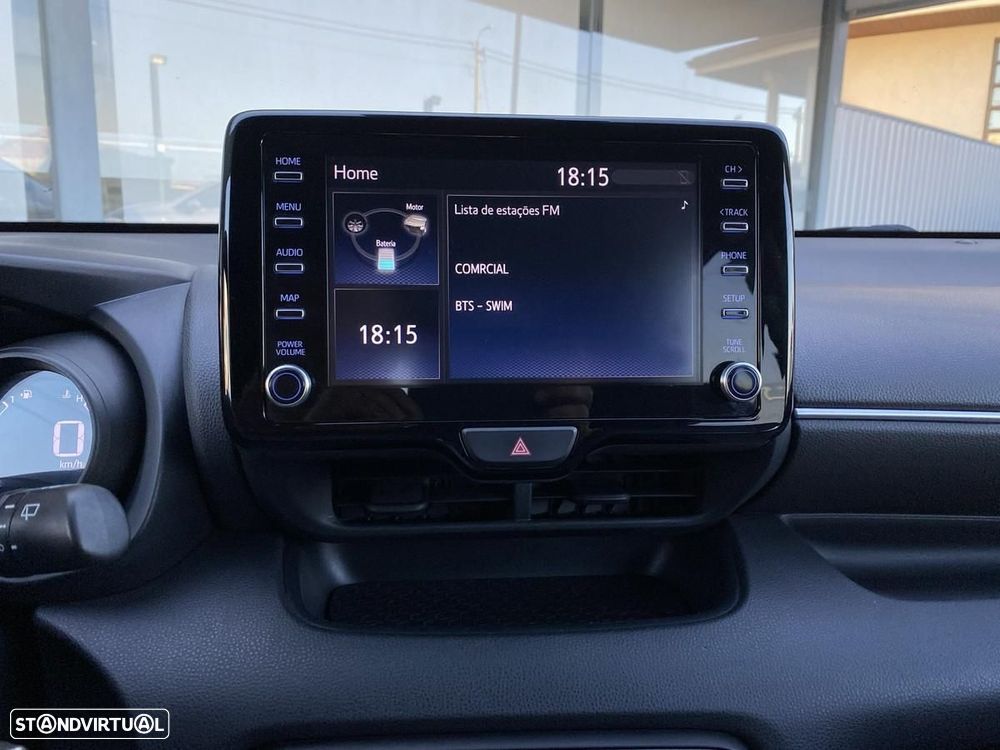 Toyota Yaris 1.5 HSD Exclusive - 18