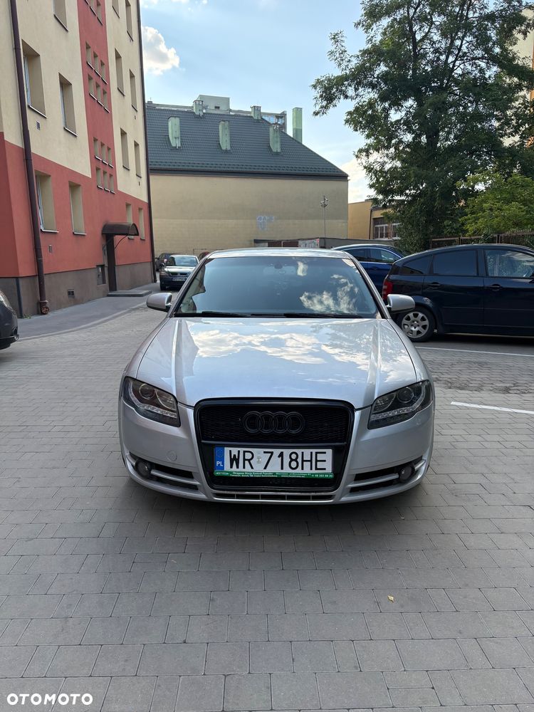 Audi A4 Limousine 2.0T FSI Quattro - 15