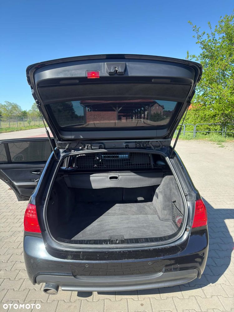 BMW Seria 3 320d - 8