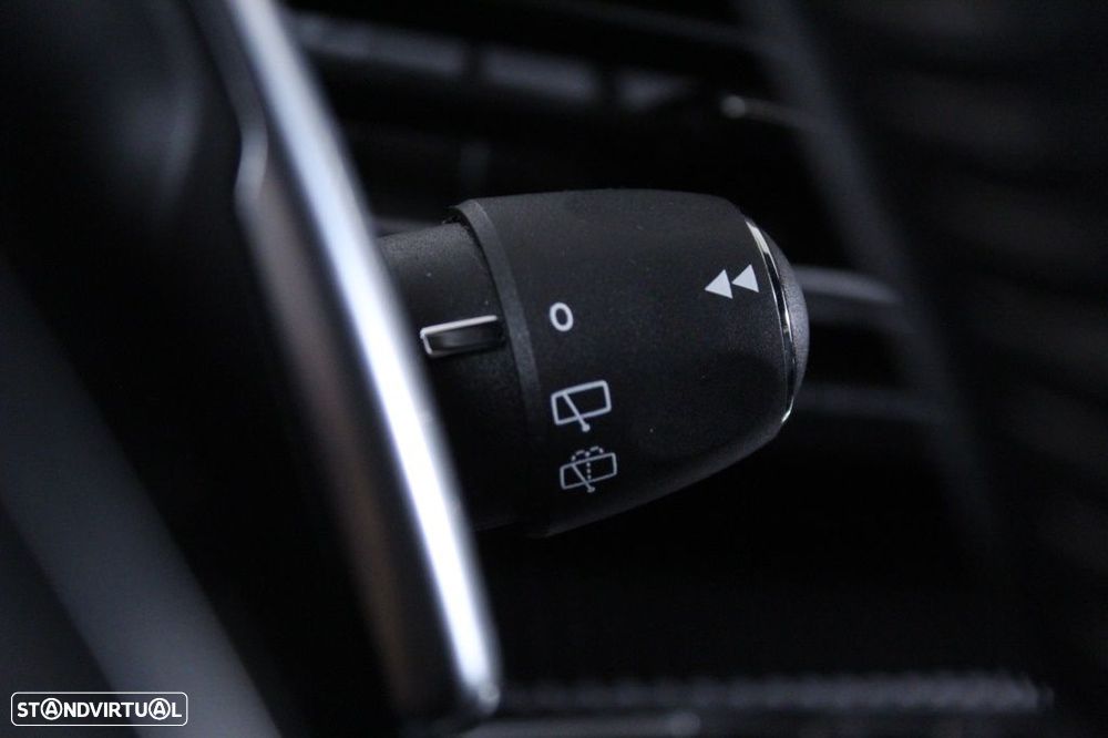 Peugeot 5008 1.5 BlueHDi Allure Pack EAT8 - 25