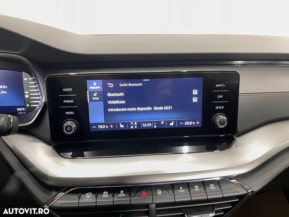 Skoda Octavia 2.0 TDI DSG Ambition - 15