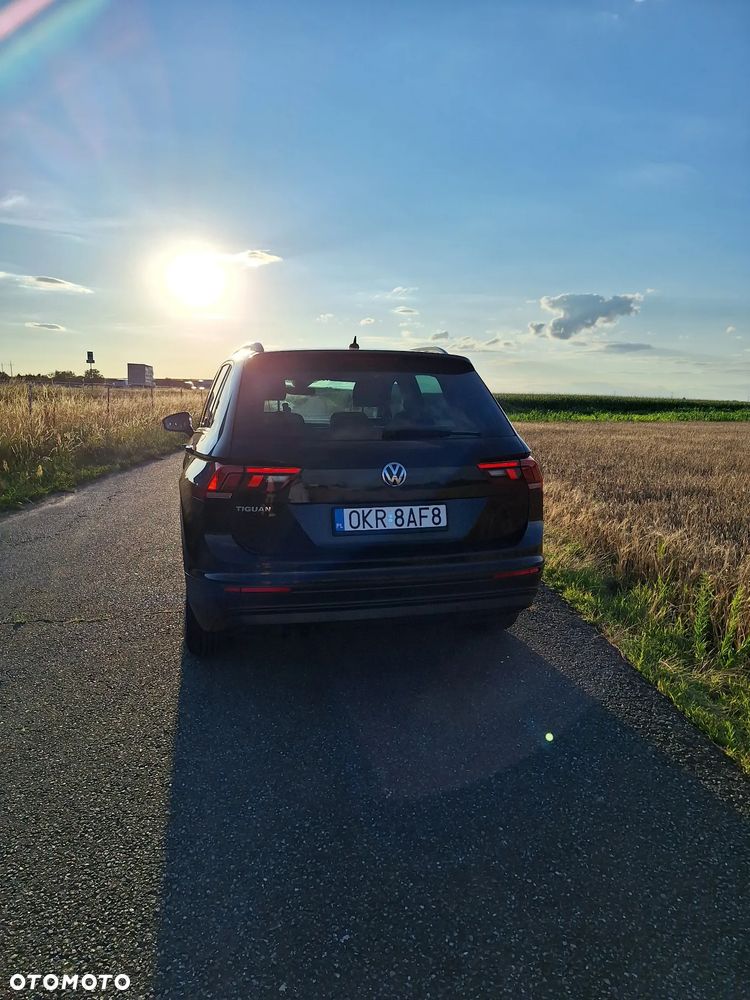 Volkswagen Tiguan - 20