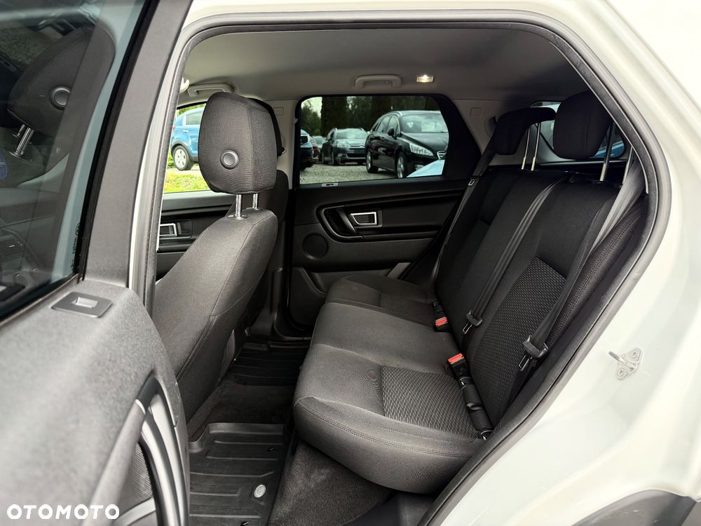 Land Rover Discovery Sport TD4 SE - 14