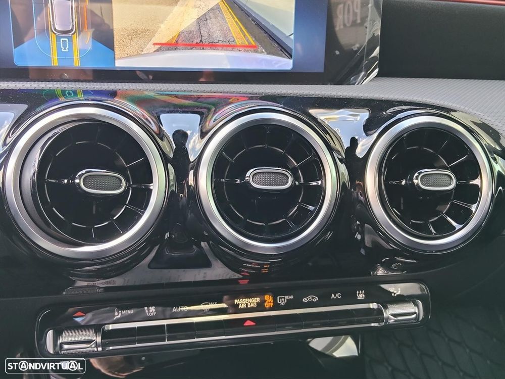 Mercedes-Benz A 250 - 19