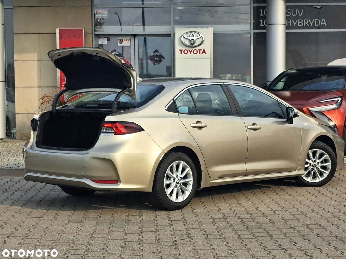 Toyota Corolla - 6