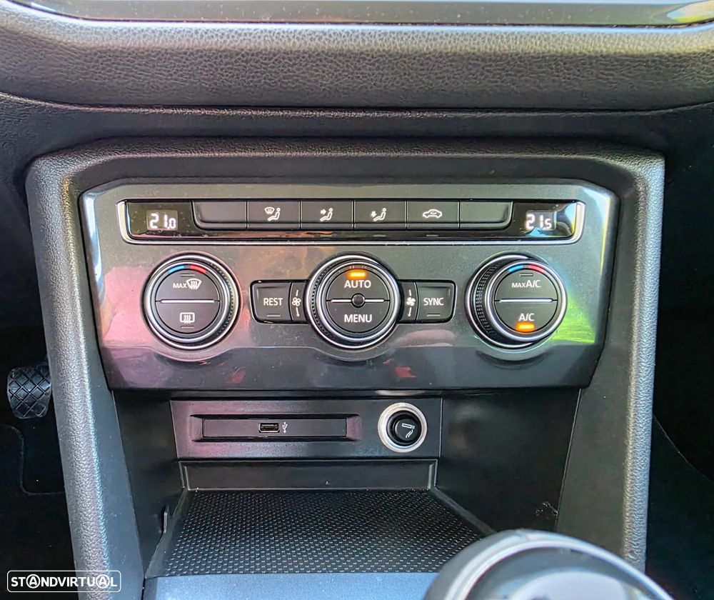 VW Tiguan 1.5 TSI Confortline - 38