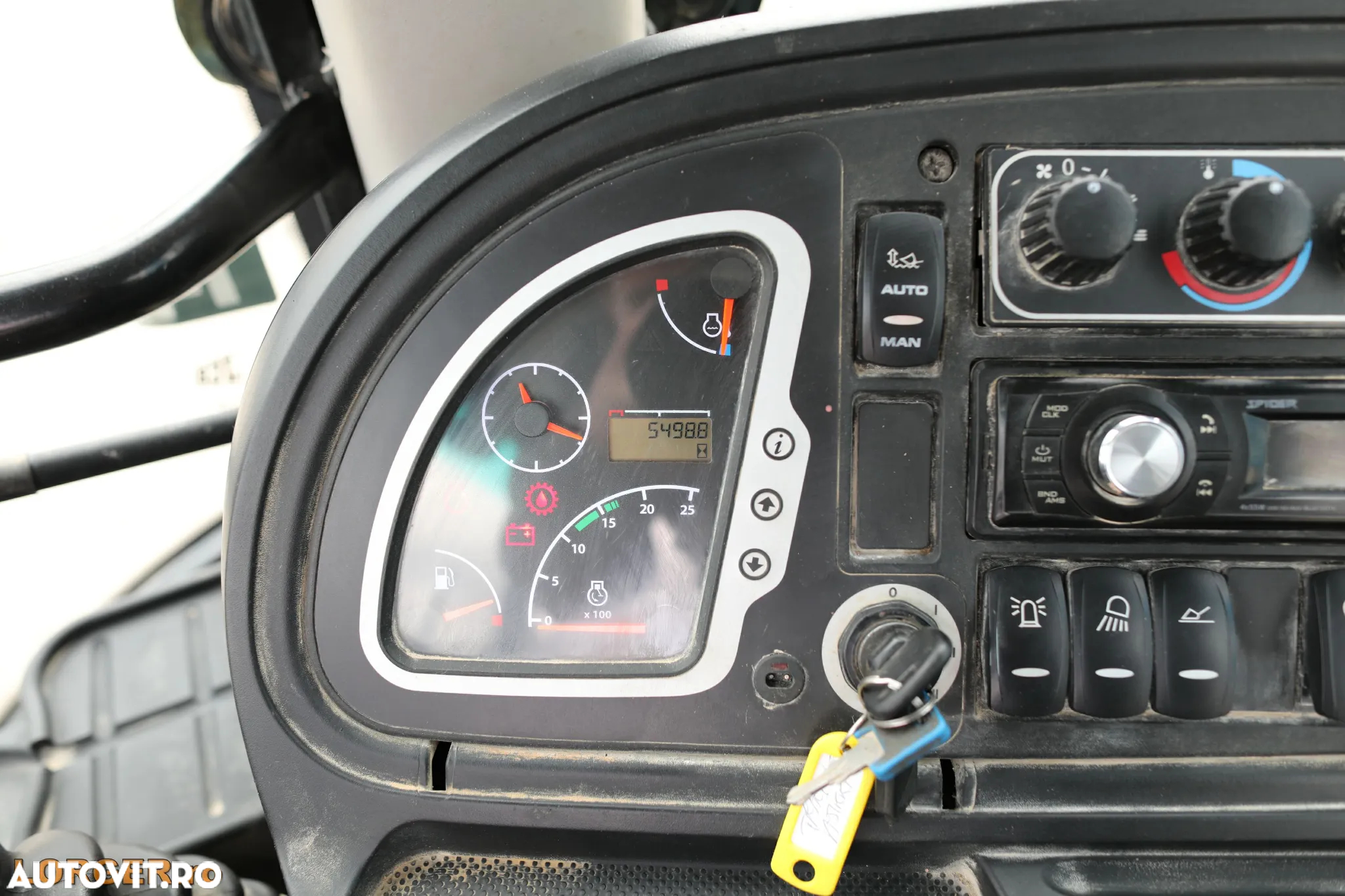 JCB 3CX - 15