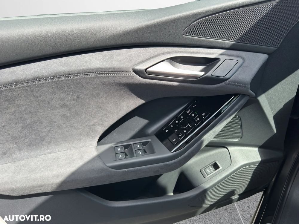 Audi Q6 e-tron - 11