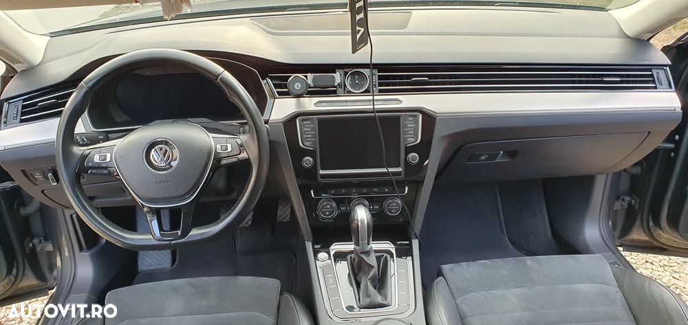 Volkswagen Passat 1.6 TDI (BlueMotion Technology) DSG Comfortline - 10