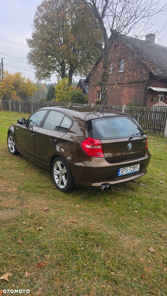 BMW Seria 1 116i - 4