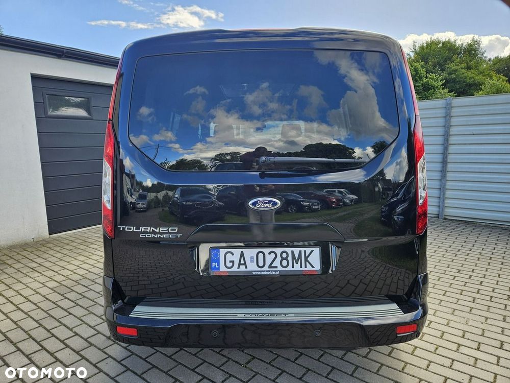 Ford Tourneo Connect Grand - 3