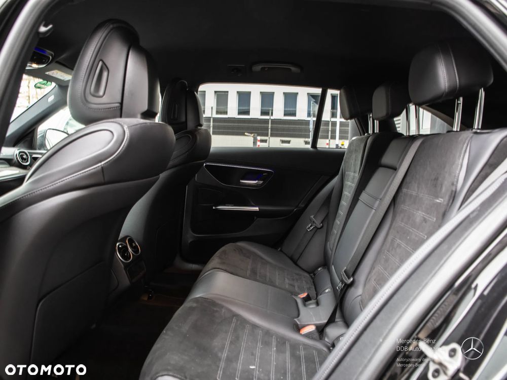 Mercedes-Benz Klasa C 220 d 9G-TRONIC - 31