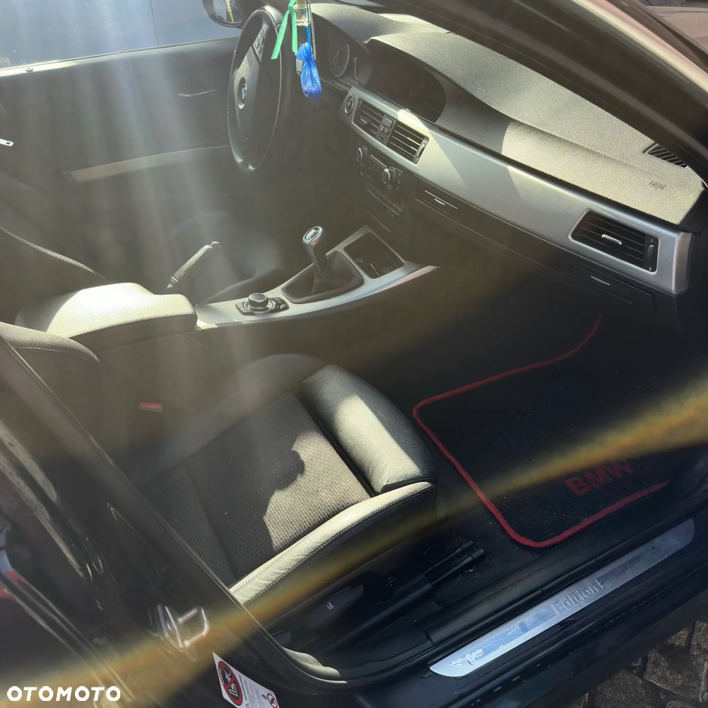 BMW Seria 3 320d Efficient Dynamics EU6 - 7