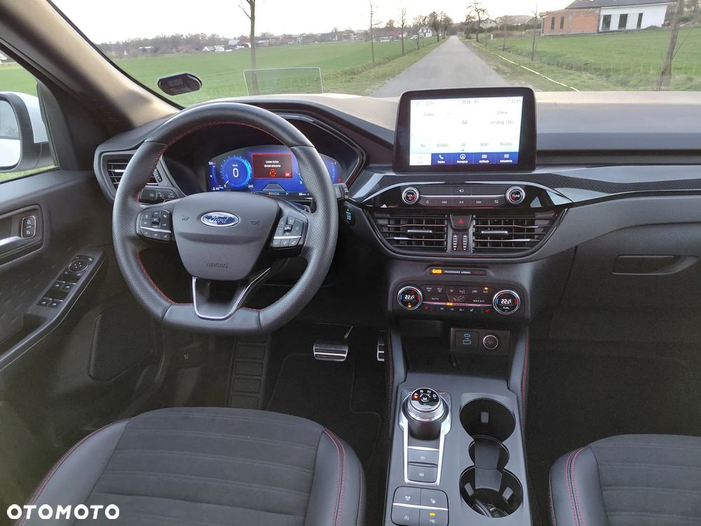 Ford Kuga 2.0 EcoBlue AWD ST-Line X - 22