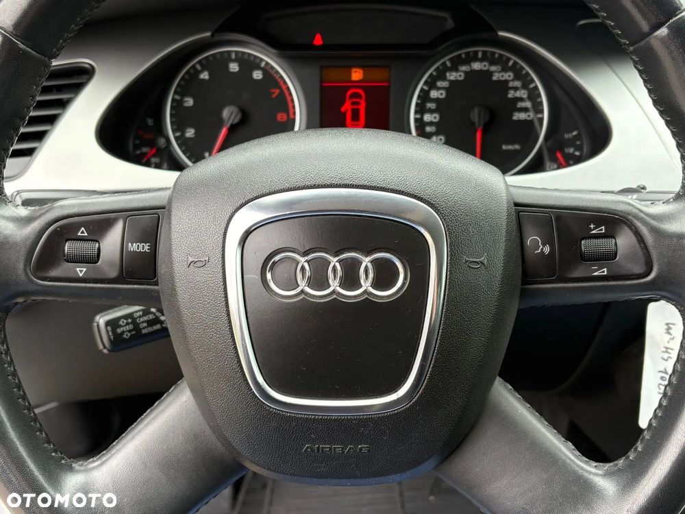 Audi A4 Avant 1.8 TFSI multitronic Ambiente - 32