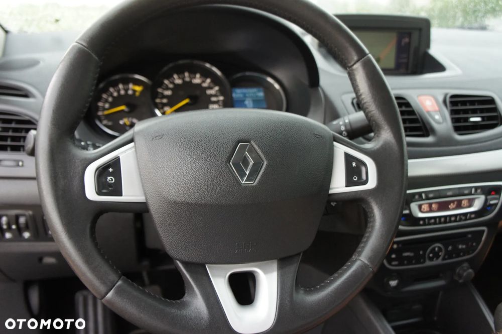 Renault Fluence 2.0 16V 140 Dynamique - 24