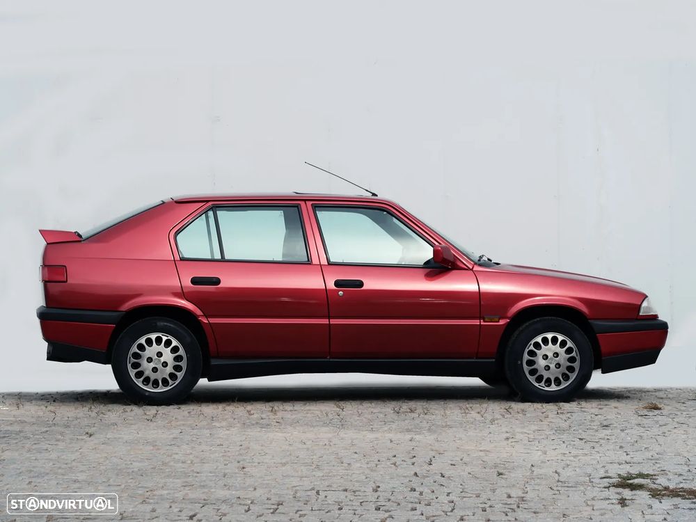 Alfa Romeo 33 1.3 - 6