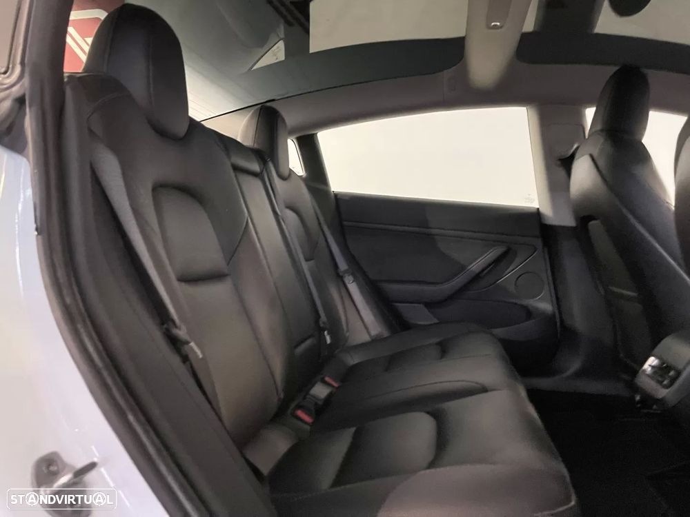 Tesla Model 3 Tração Traseira Premium - 38