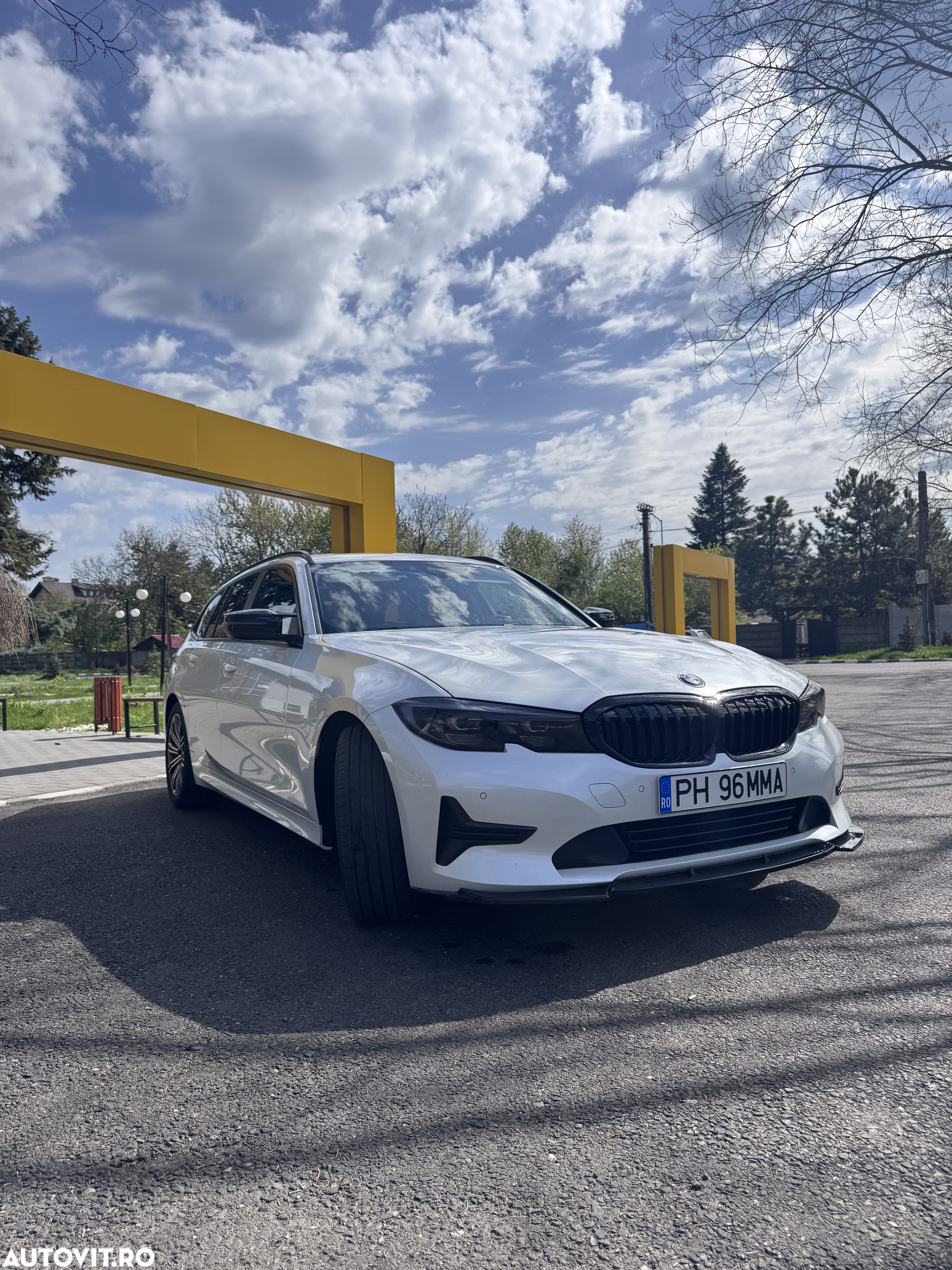 BMW Seria 3 318i Touring Aut. Sport Line - 12
