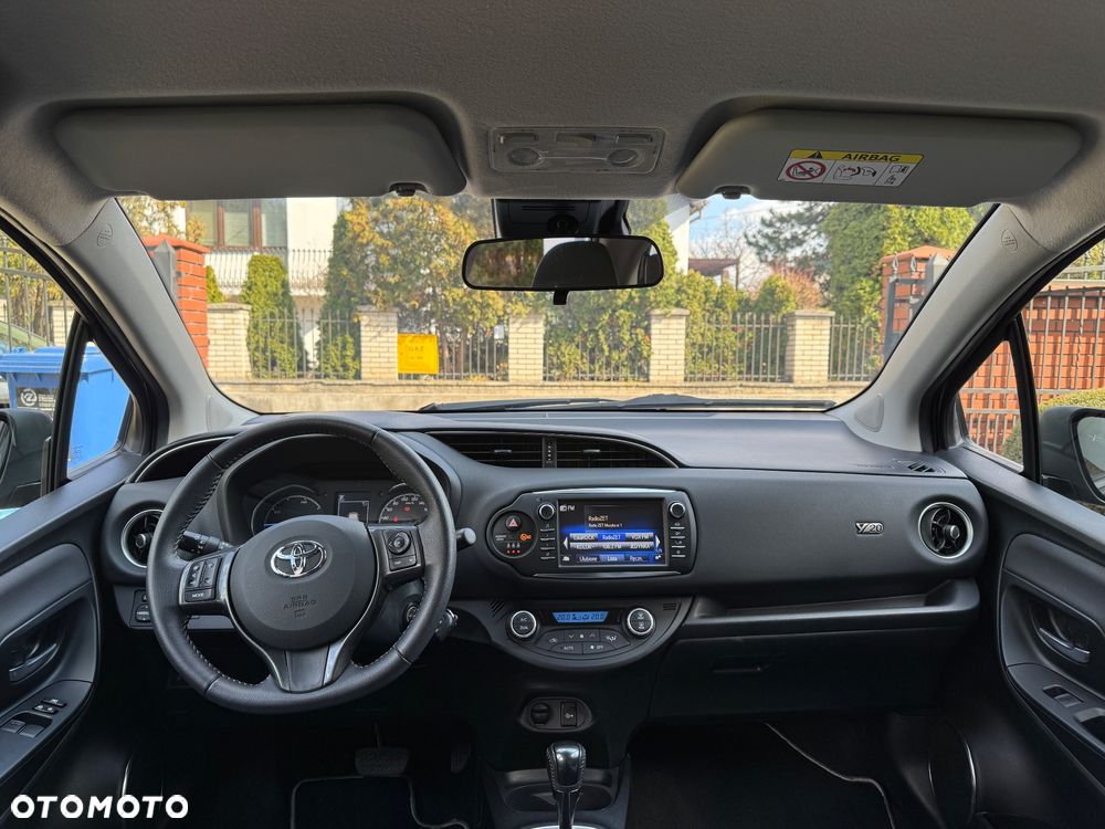 Toyota Yaris - 24