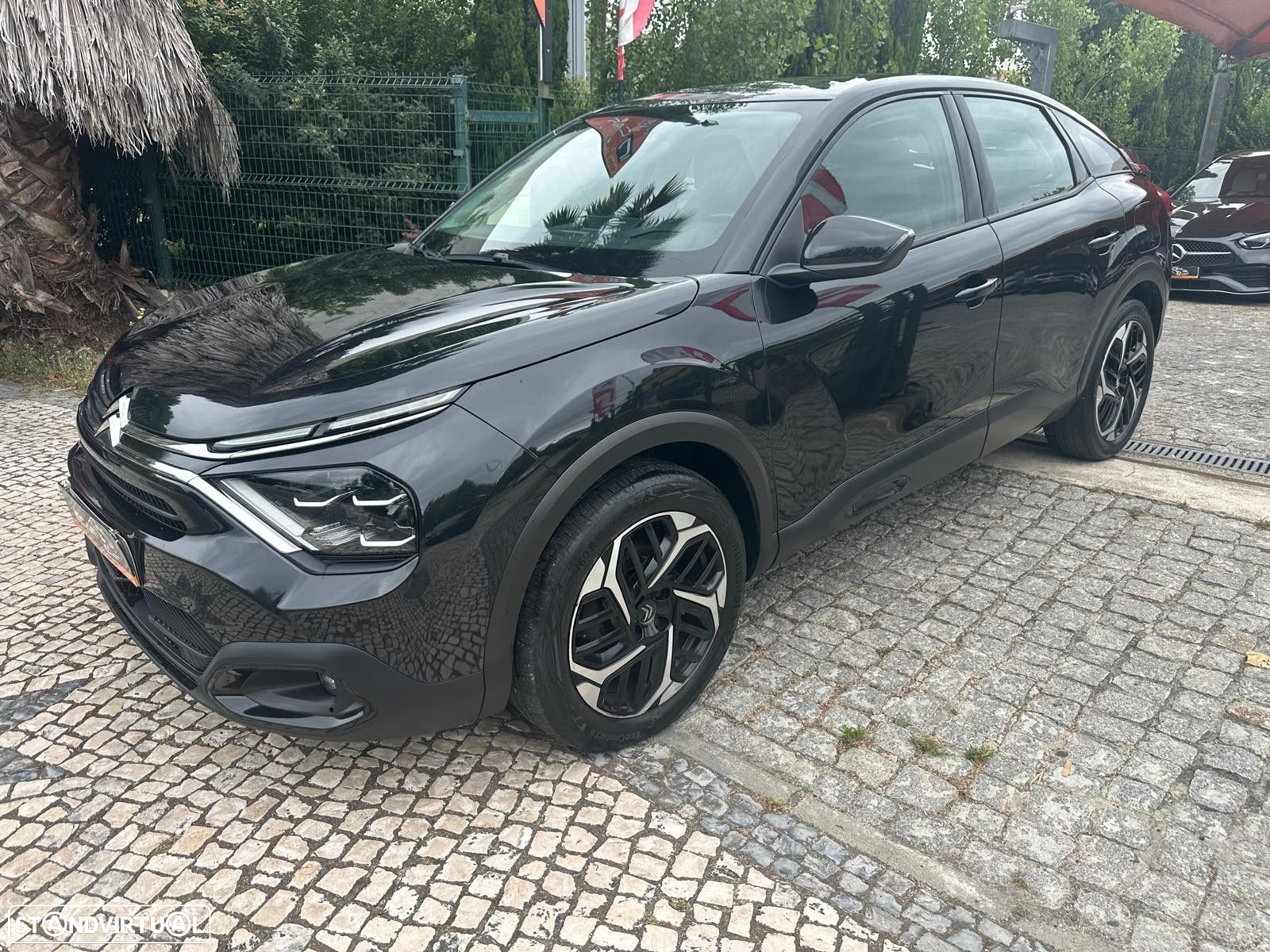 Citroën C4 1.2 PureTech Shine - 6