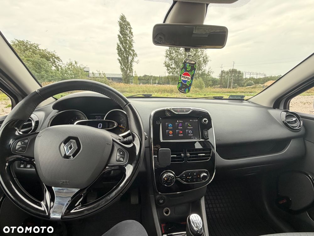 Renault Clio - 7