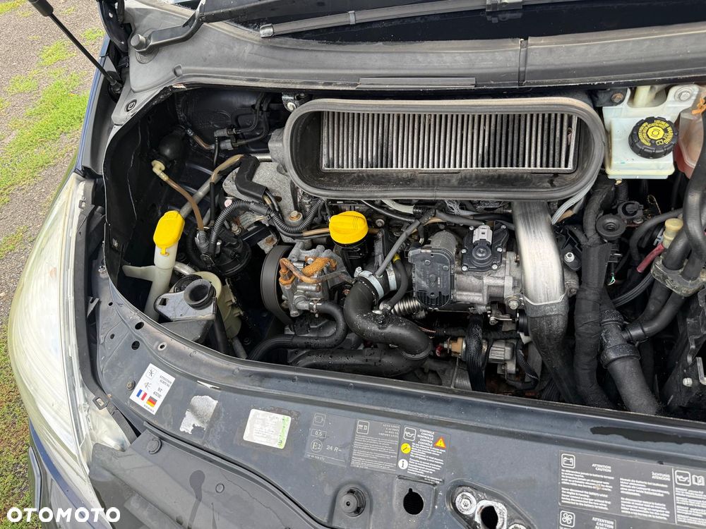 Renault Espace 2.0 dCi Impulsion - 11