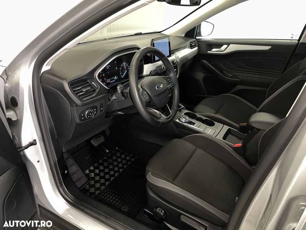 Ford Focus 1.0 EcoBoost Trend Edition - 6