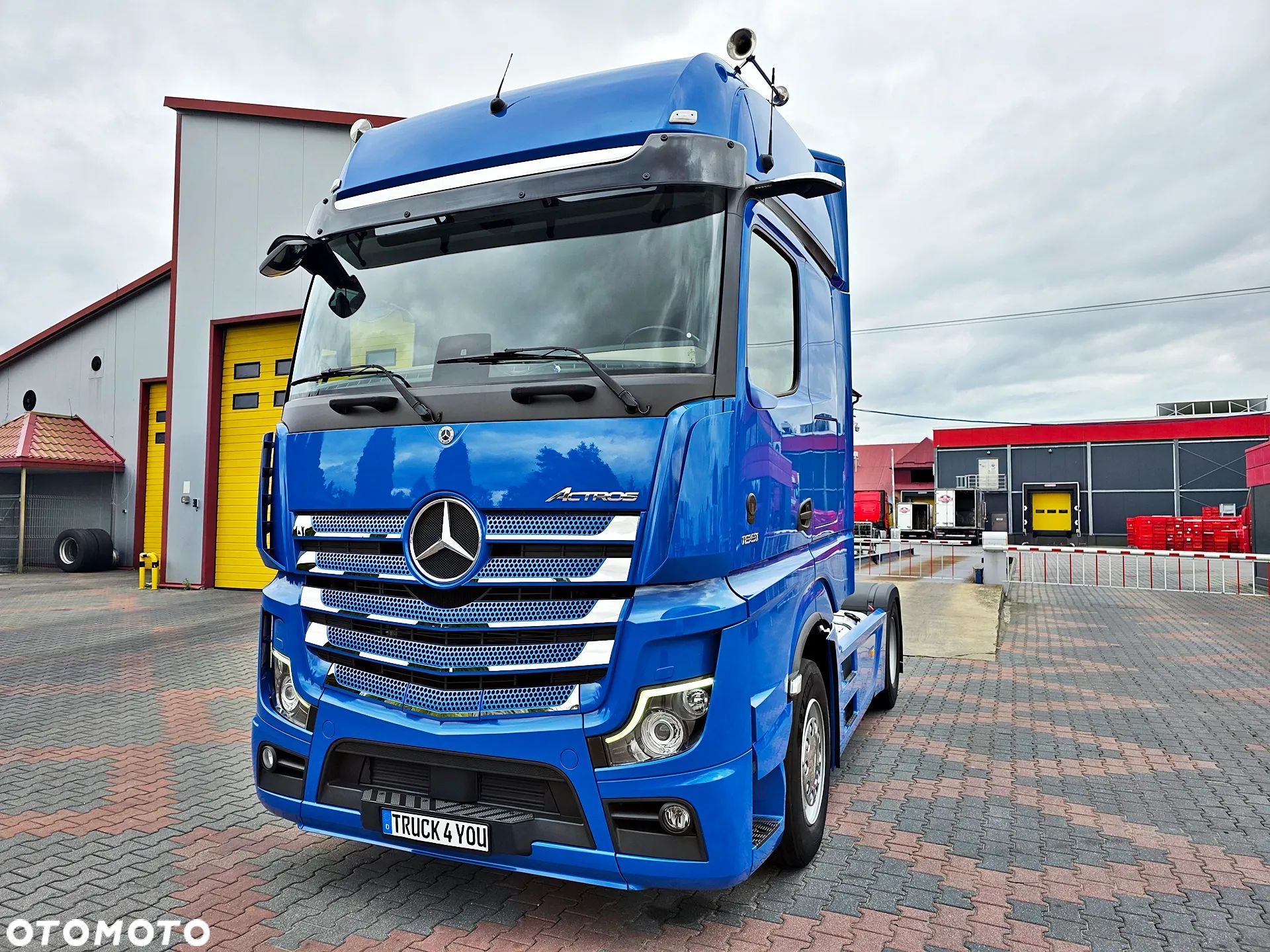 Mercedes-Benz ACTROS MP5 1851 / Giga / Aktywny asystent kierowania / Klima postojowa - 1