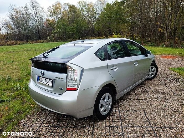 Toyota Prius - 13