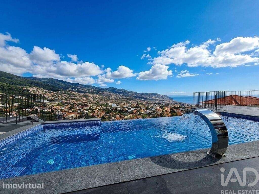 Casa / Villa T3 em Santo António de 255 m2 - Grande imagem: 5/23