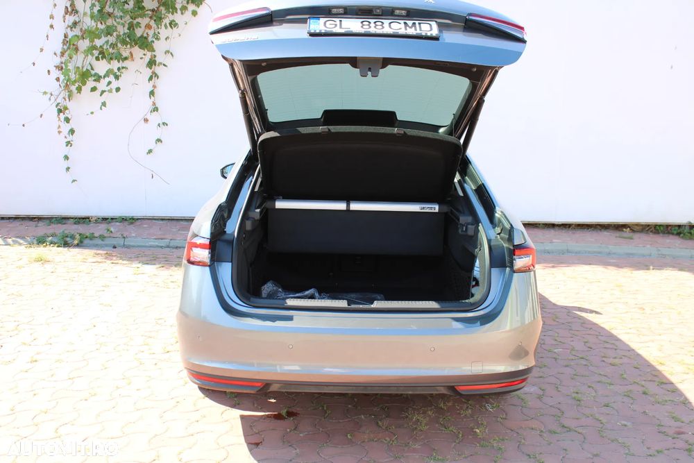 Skoda Superb ver-1-5-tsi-e--tec-dsg-selection - 5