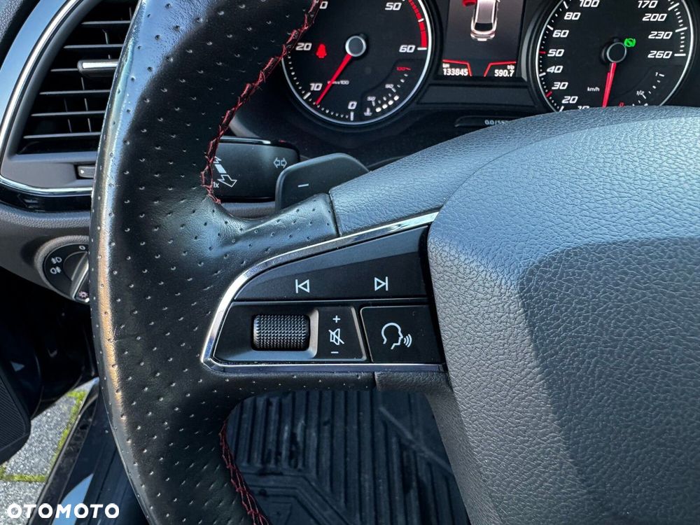 Seat Leon 2.0 TDI FR S&S DSG - 25