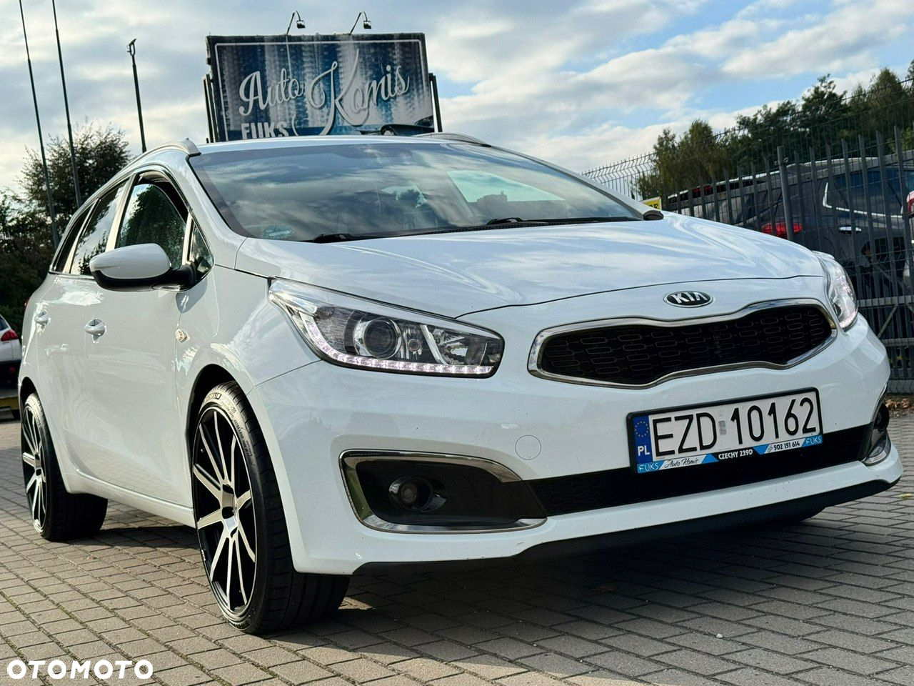 Kia Ceed - 3