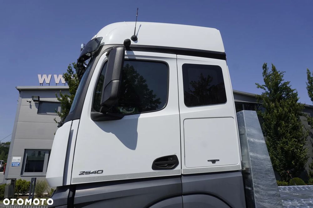 Mercedes-Benz Actros 2540 6×2 / 90 tys. km! / NOWA laweta 9 m OCYNK / Kabina 5 siedzeń! / Kilka sztuk_258861 - 21