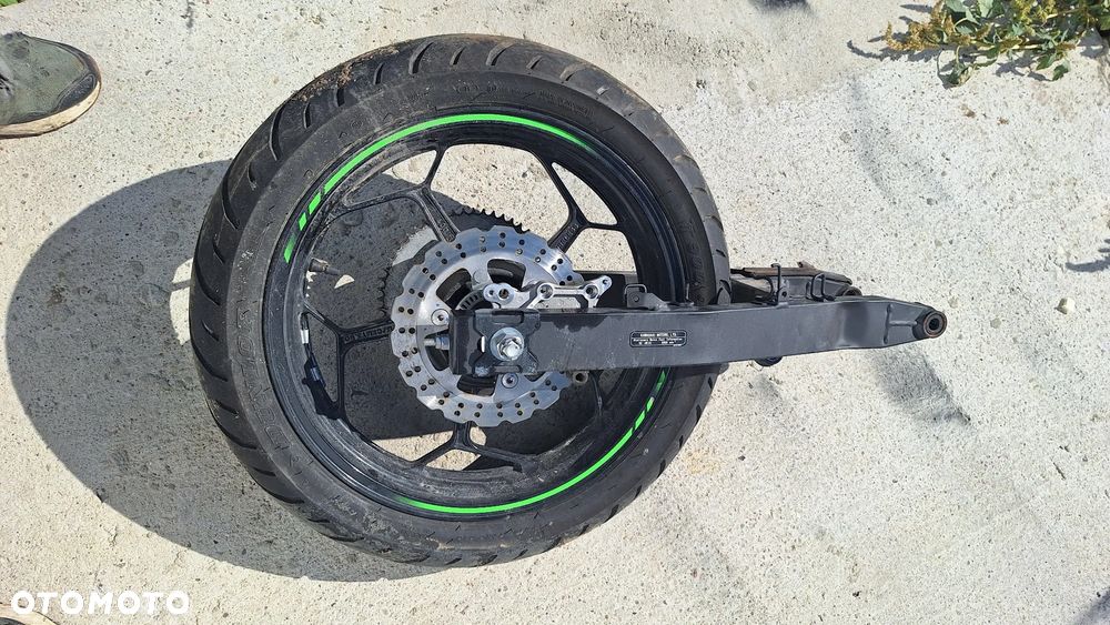 Kawasaki Ninja 125 2024 R Rama Części - 2