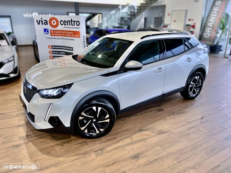 Peugeot 2008 1.2 PureTech Allure - 5