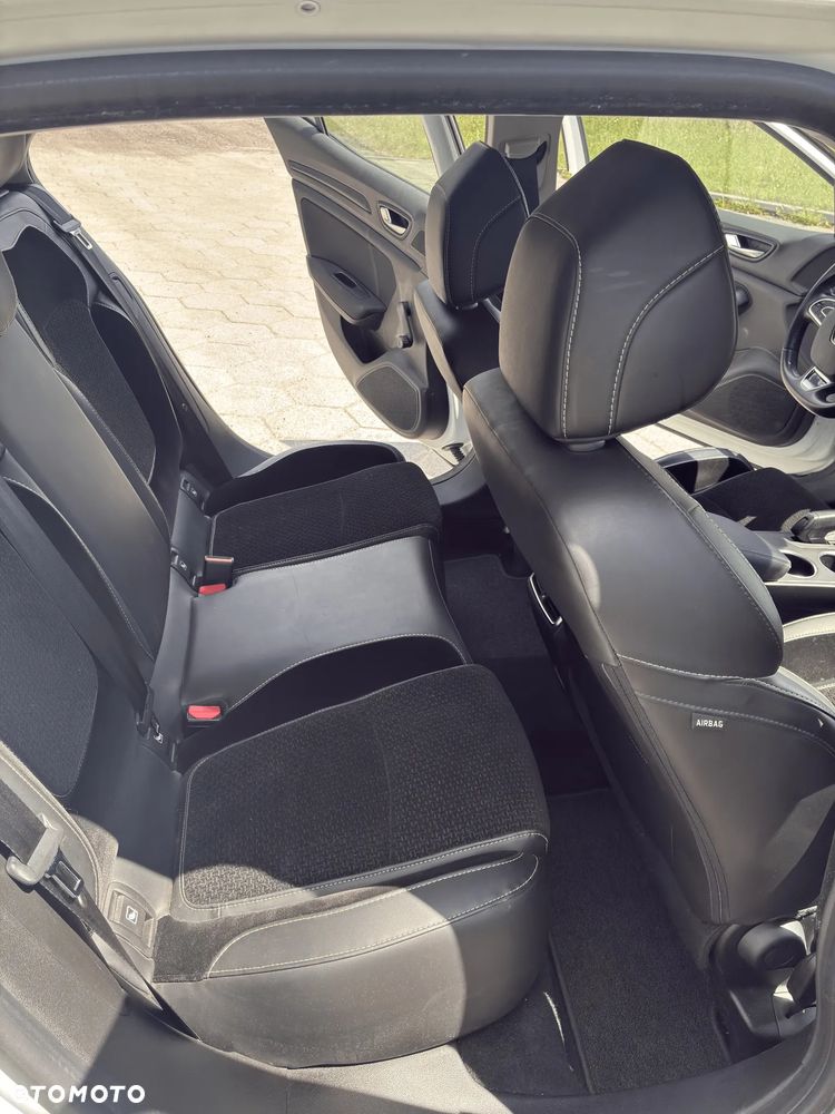 Renault Megane - 11